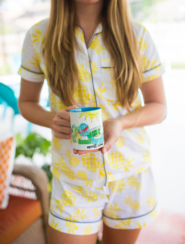 An Easy Way to Add Happiness to Someones Day / How to Add Joy to Someones Day / Island Haus Co. / Greeting Cards / Matching Pineapple Pajama Pants / Sunshine Style, A Florida Based Lifestyle and Fashion Blog